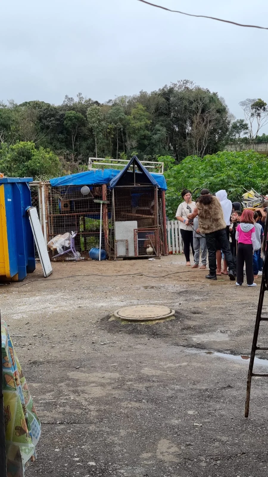 Registro das atividades da Hamburgada do Rolê na Lagoa Azul